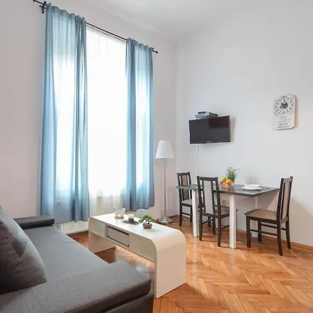 Residence Kazimierz II アパート